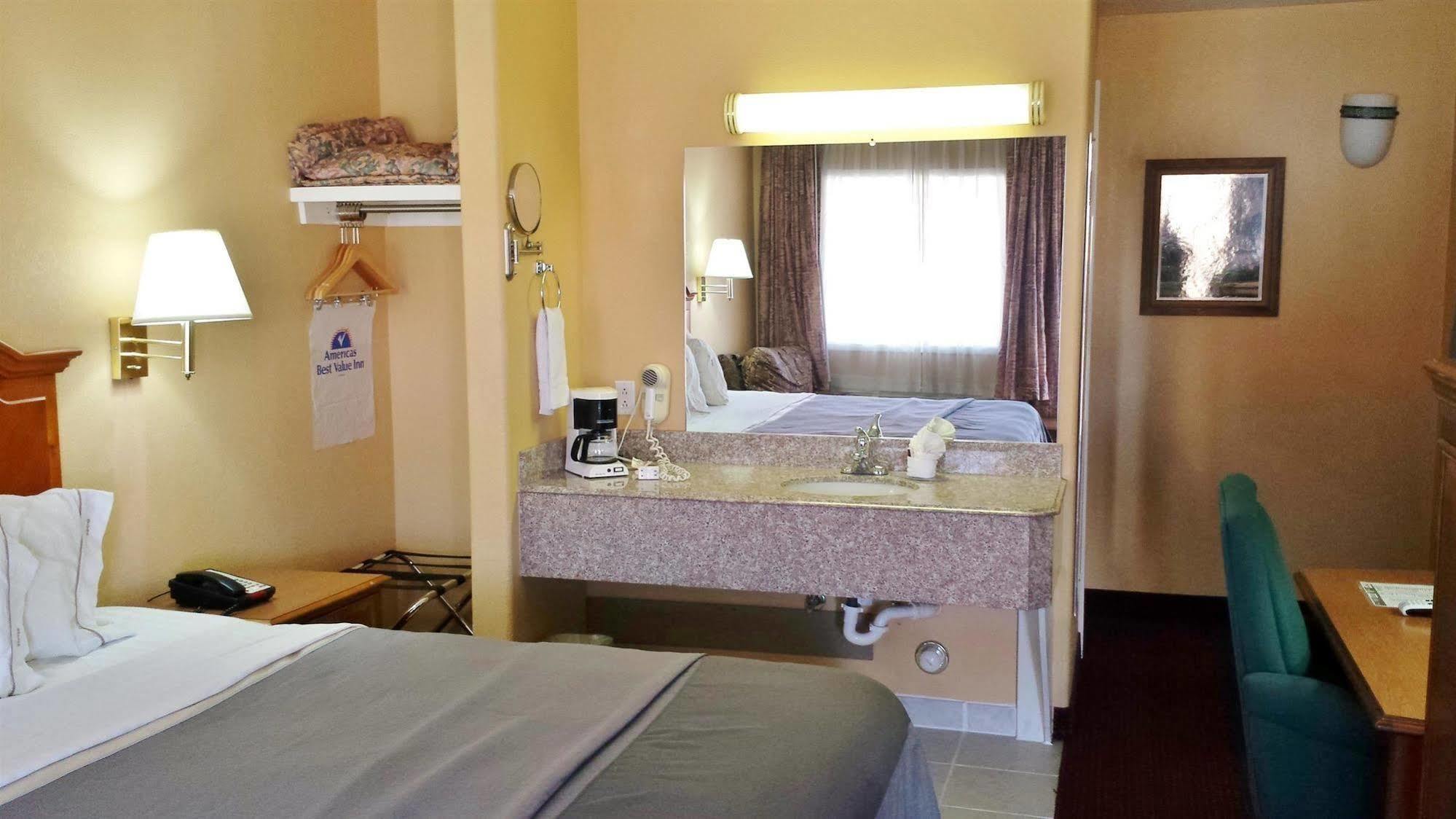 Baymont By Wyndham Socorro Motel Eksteriør bilde